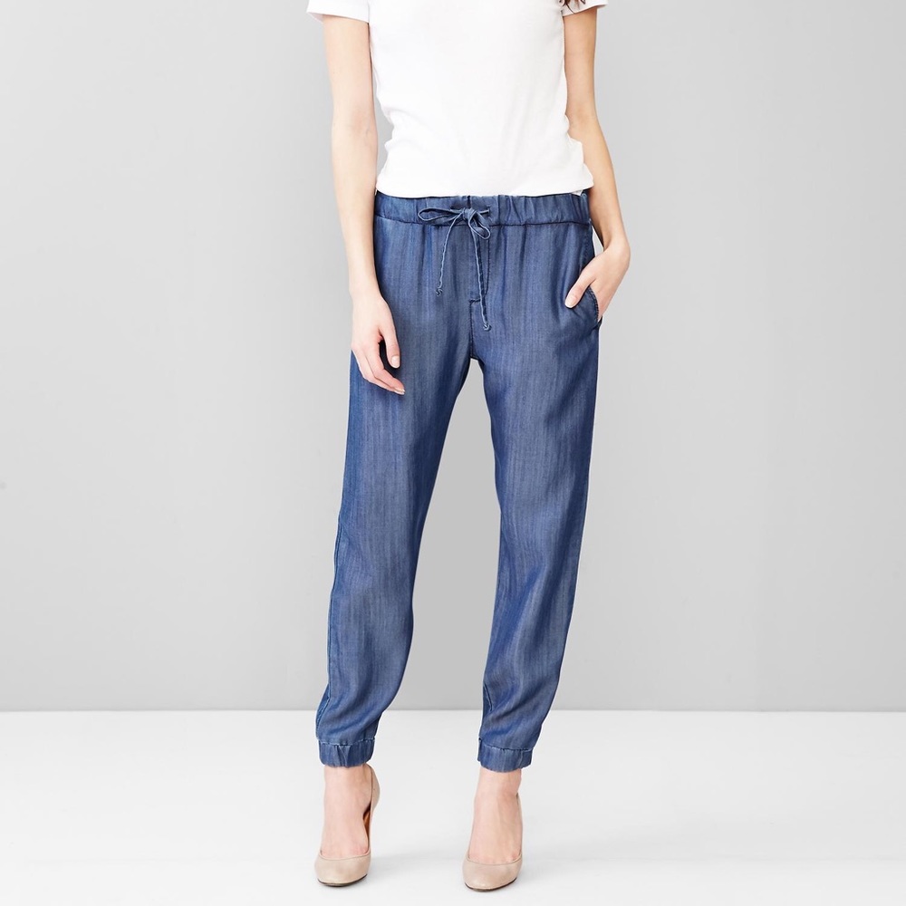 Gap Tencel Jogger